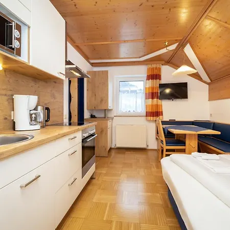 Am Reitecksee Apartment Flachau