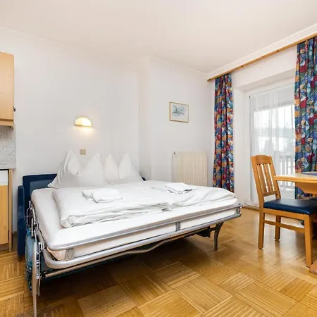 Am Reitecksee 4*